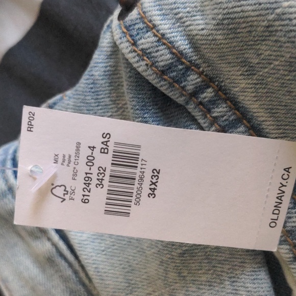 OLD NAVY jeans, NEWwtags, 34 waist, light blue - Picture 4 of 5